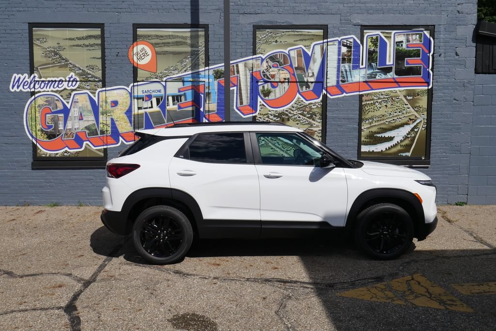 New 2026 Chevrolet TrailBlazer LT w/ Midnight Edition AWD/4WD image 33
