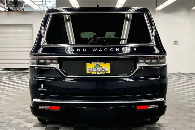 Used 2025 Jeep Grand Wagoneer L Series III w/ Rear-Seat Entertainment Group AWD/4WD image 5