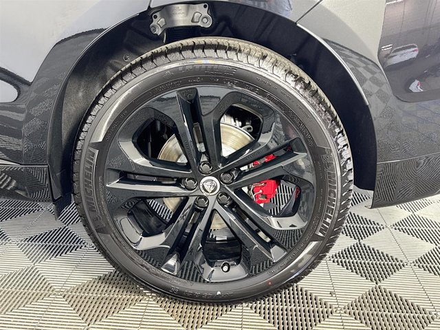 New 2026 Jaguar F-PACE R-Dynamic S image 33