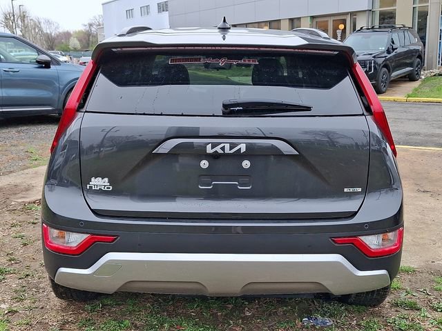 Certified 2025 Kia Niro EX w/ EX Cold Weather Package image 5