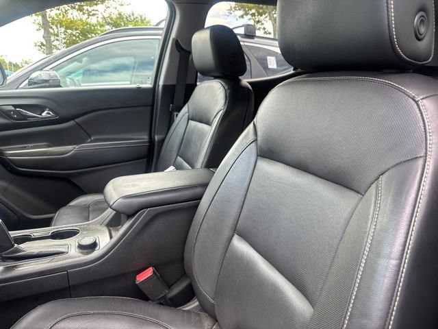 Used 2017 GMC Acadia SLT AWD/4WD image 13