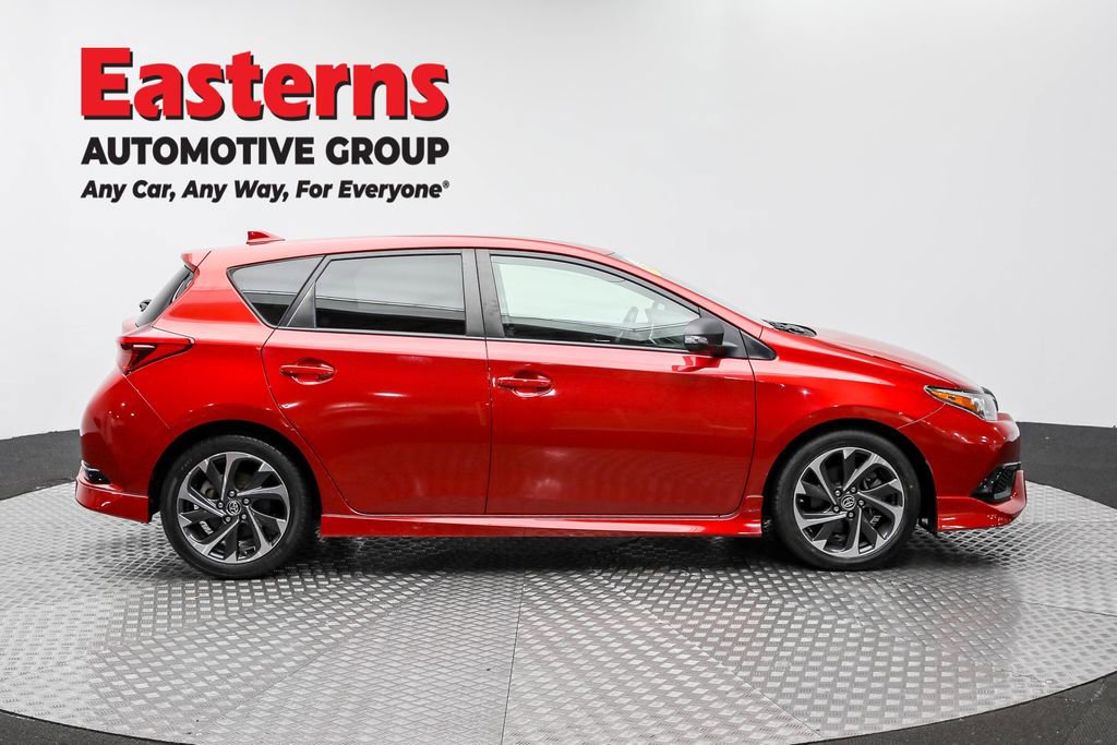 Used 2018 Toyota Corolla iM w/ Carpet Mat Package (TMS) image 4