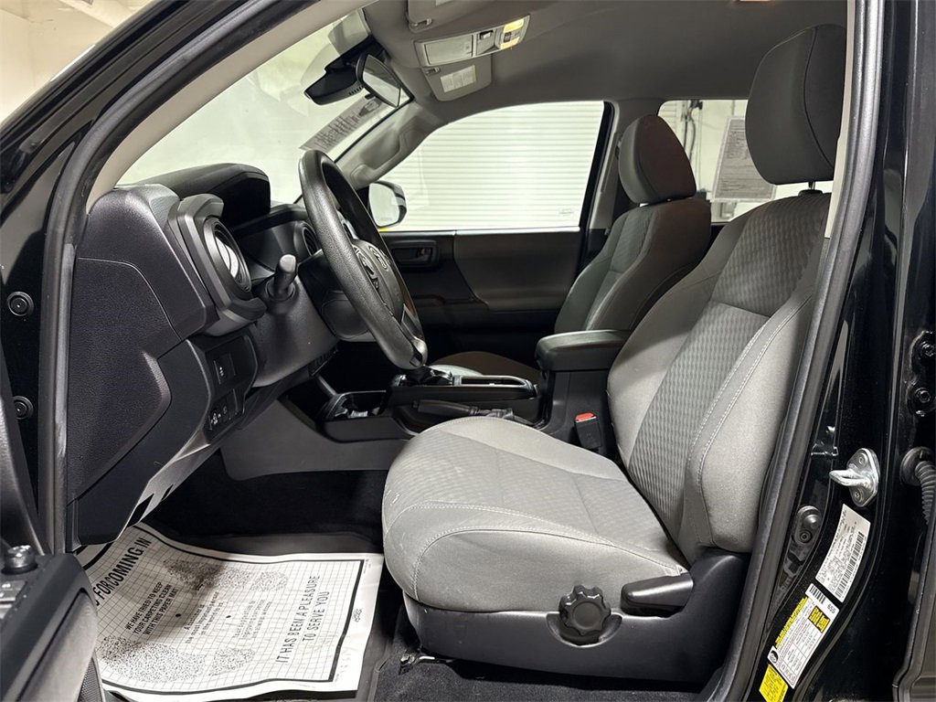 Used 2021 Toyota Tacoma SR image 18