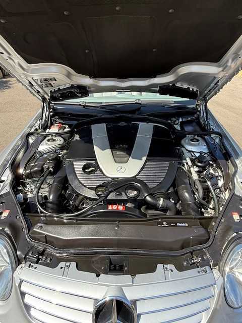 Used 2005 Mercedes-Benz SL 600 image 20