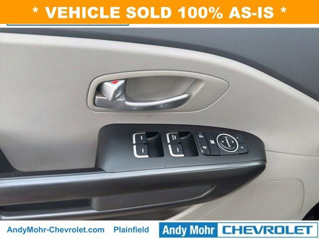 Used 2015 Kia Sedona L FWD image 10