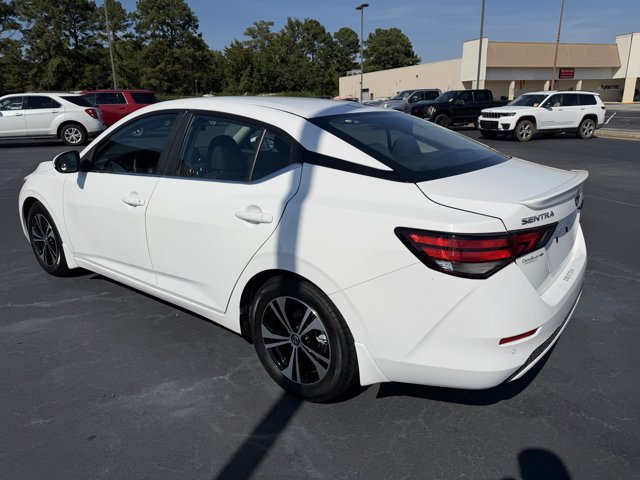 Used 2021 Nissan Sentra SV w/ Trunk Package FWD image 4