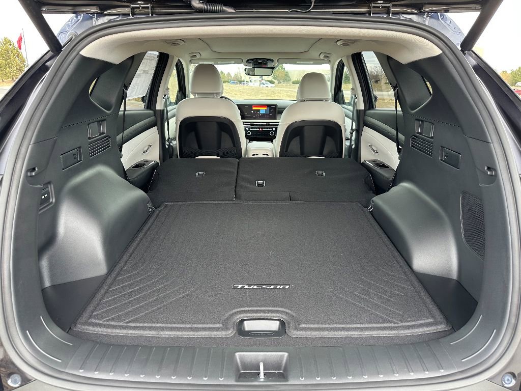 New 2025 Hyundai Tucson Limited image 9