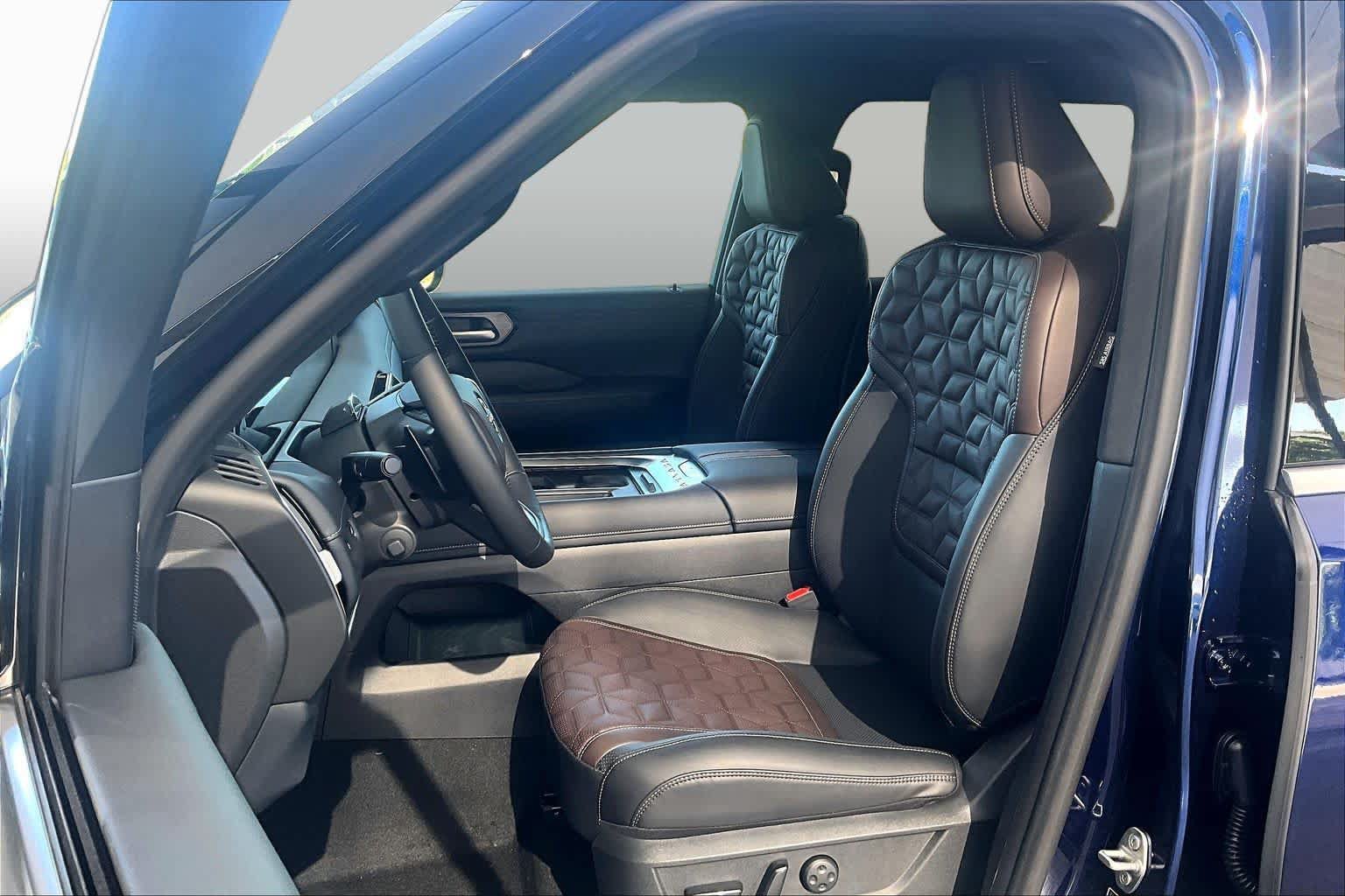 New 2026 Nissan Armada Platinum RWD image 15