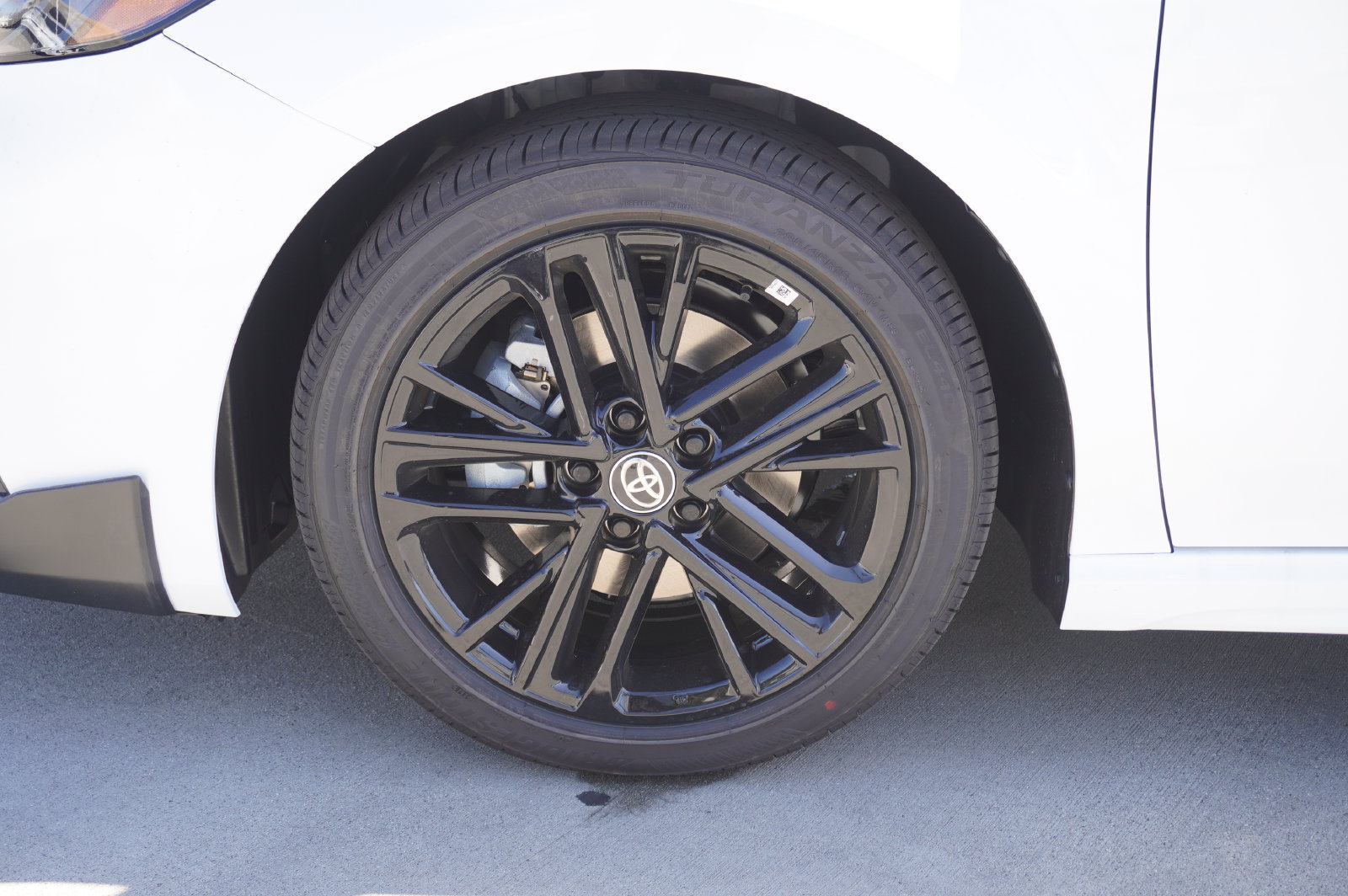 Used 2026 Toyota Camry SE w/ Convenience Package FWD image 19