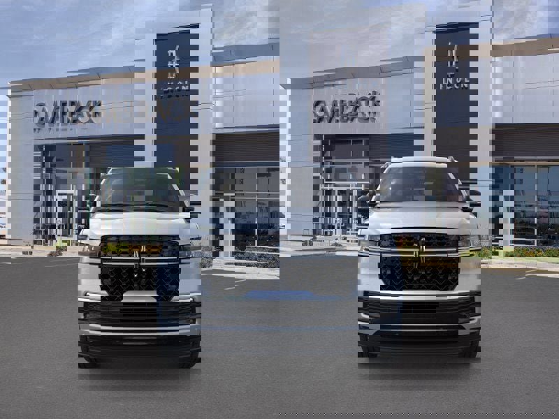 New 2026 Lincoln Navigator Reserve w/ Jet Appearance Package image 36