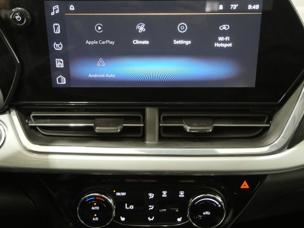 Used 2024 Chevrolet Trax LT w/ Driver Confidence Package FWD image 20