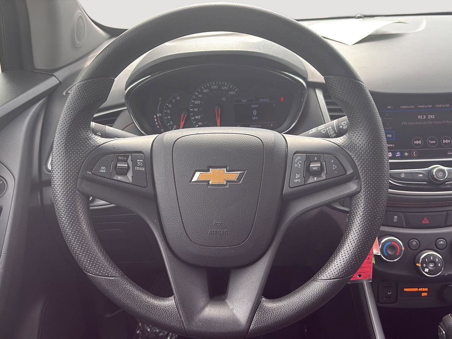 Used 2020 Chevrolet Trax LS w/ Tint and Cruise Package FWD image 9