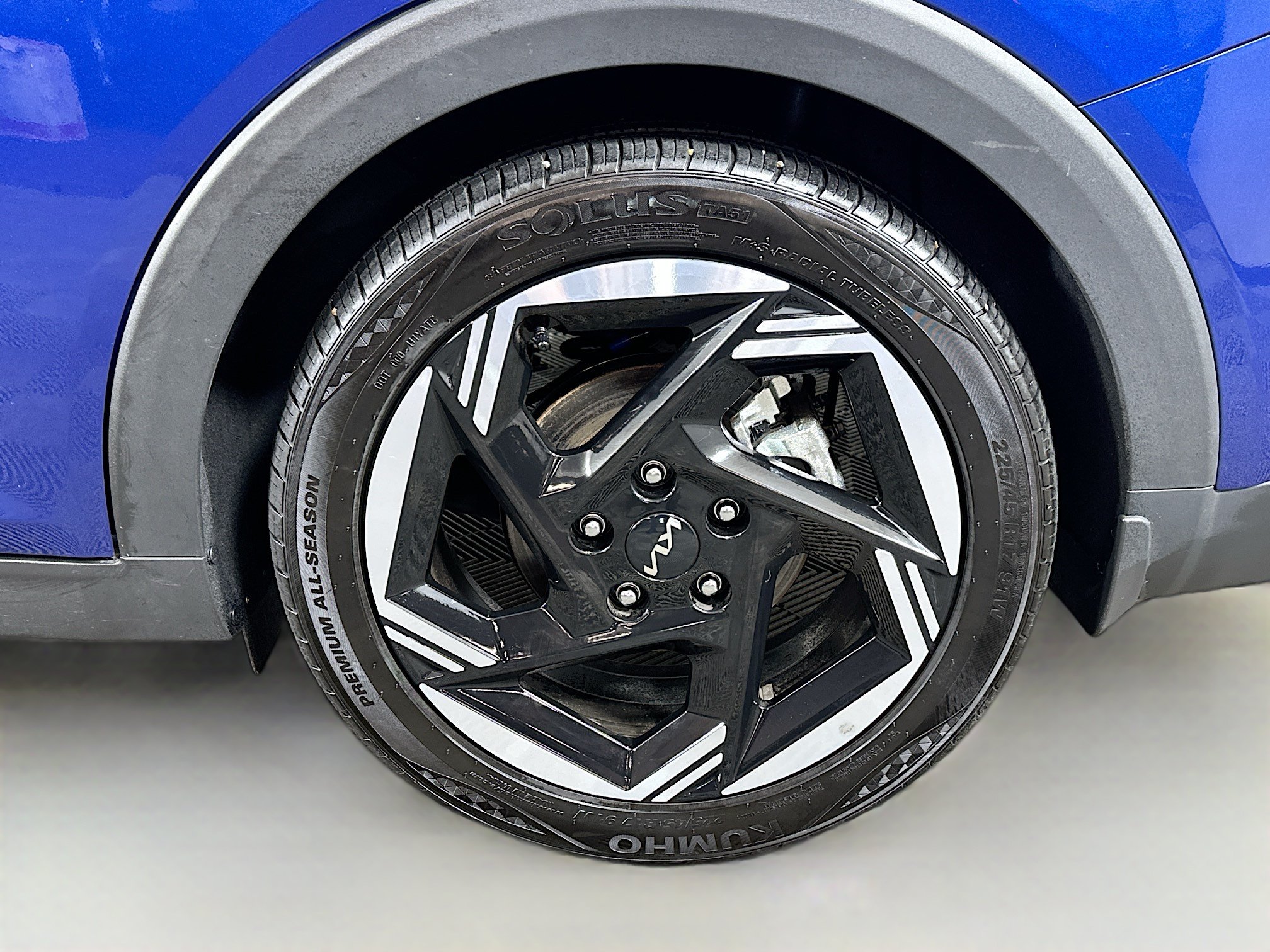 Certified 2025 Kia K4 EX FWD image 28