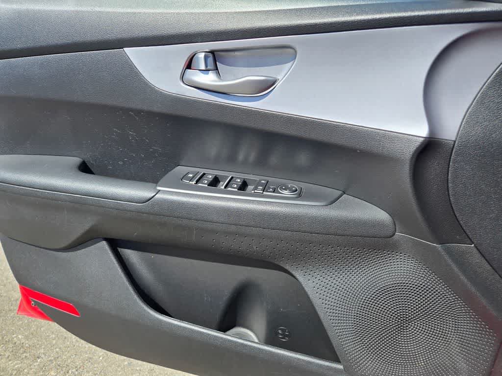 Used 2023 Kia Forte LXS FWD image 19