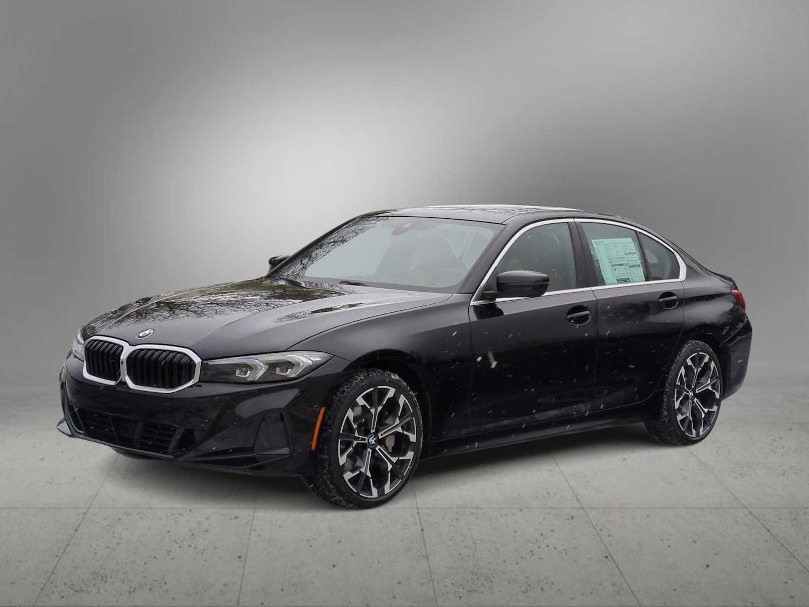 New 2026 BMW 330i xDrive Sedan w/ Premium Package AWD/4WD image 4