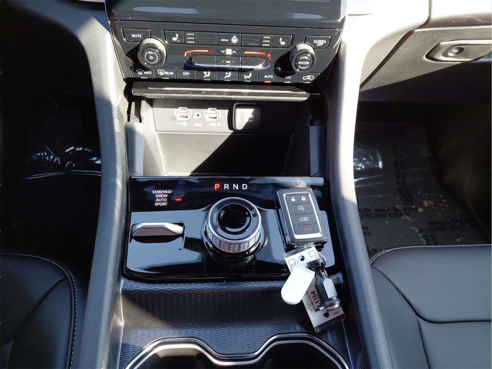 New 2025 Jeep Grand Cherokee L Limited w/ Black Appearance Package image 22