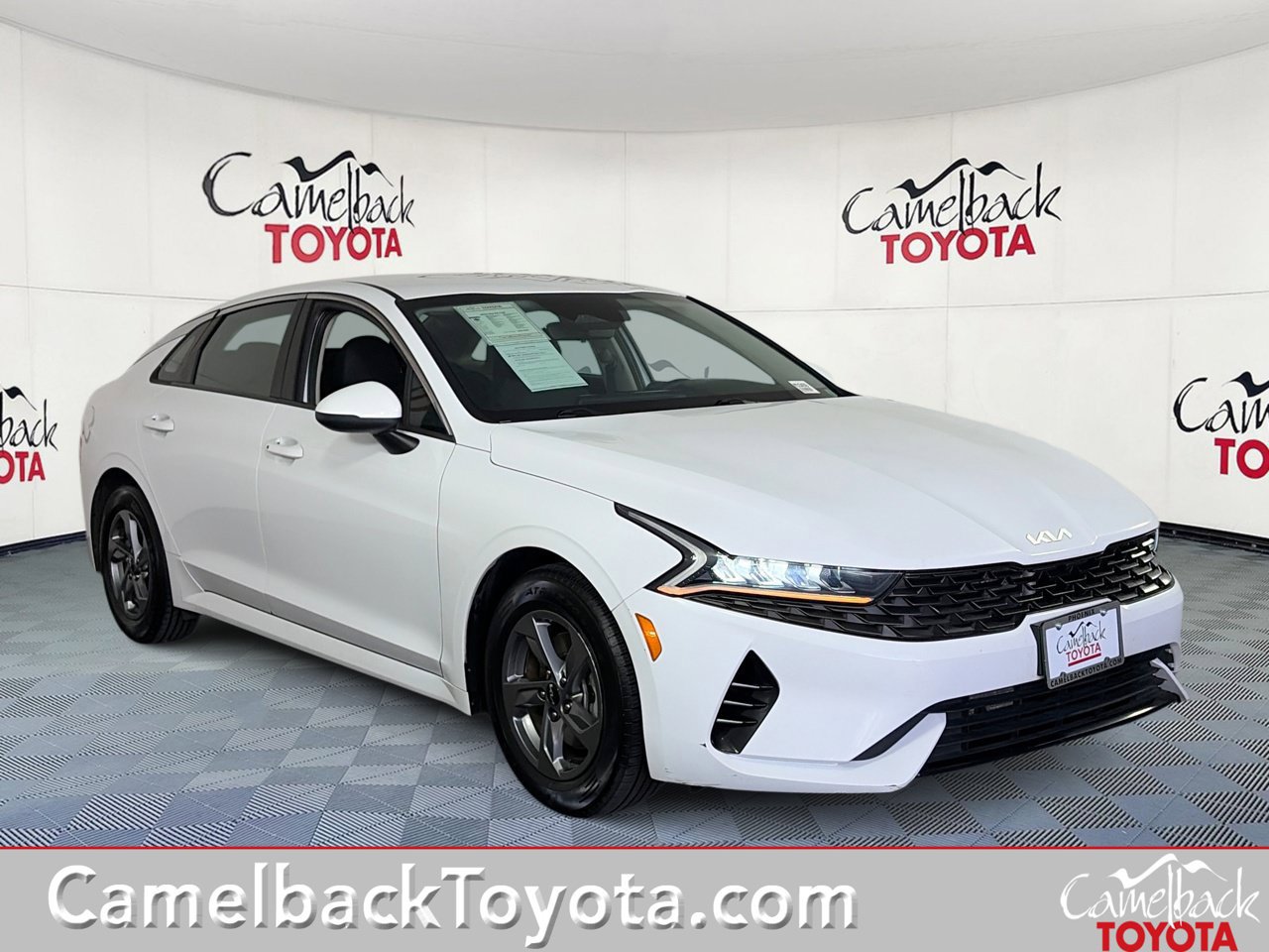 Used 2023 Kia K5 LXS FWD image 1