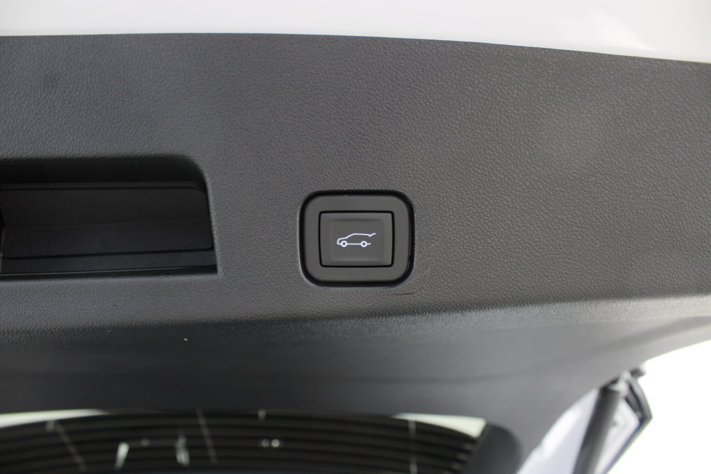 New 2027 Buick Enclave Sport Touring w/ Power Package FWD image 24