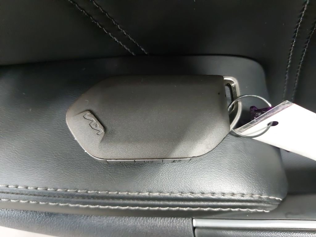 Used 2024 Kia Sorento SX image 36