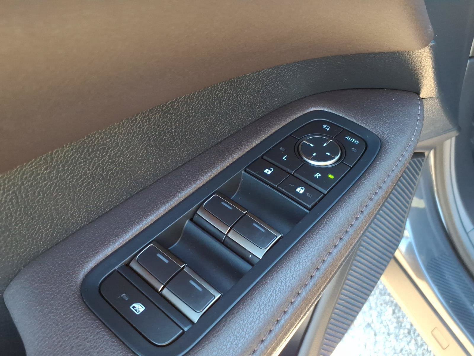 Used 2024 Lexus RX 350 w/ Convenience Package AWD/4WD image 13