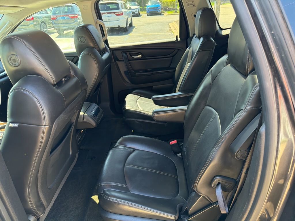Used 2013 Chevrolet Traverse LT FWD image 11