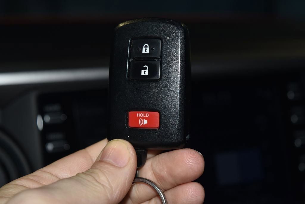 Used 2023 Toyota Tacoma SR5 image 17