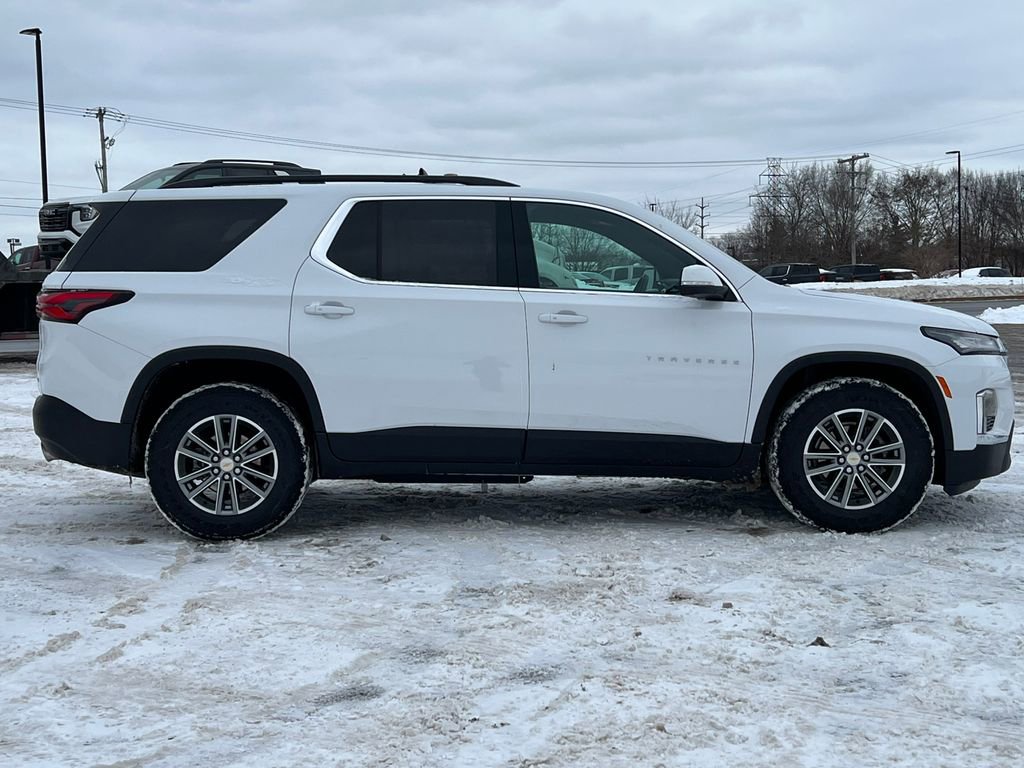 Certified 2023 Chevrolet Traverse LT w/ Rear Camera Mirror Package image 45