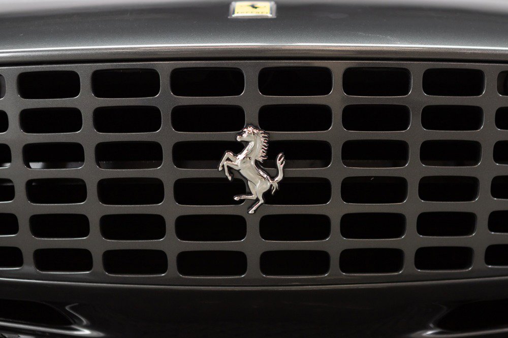 Used 2024 Ferrari Roma Spider image 30