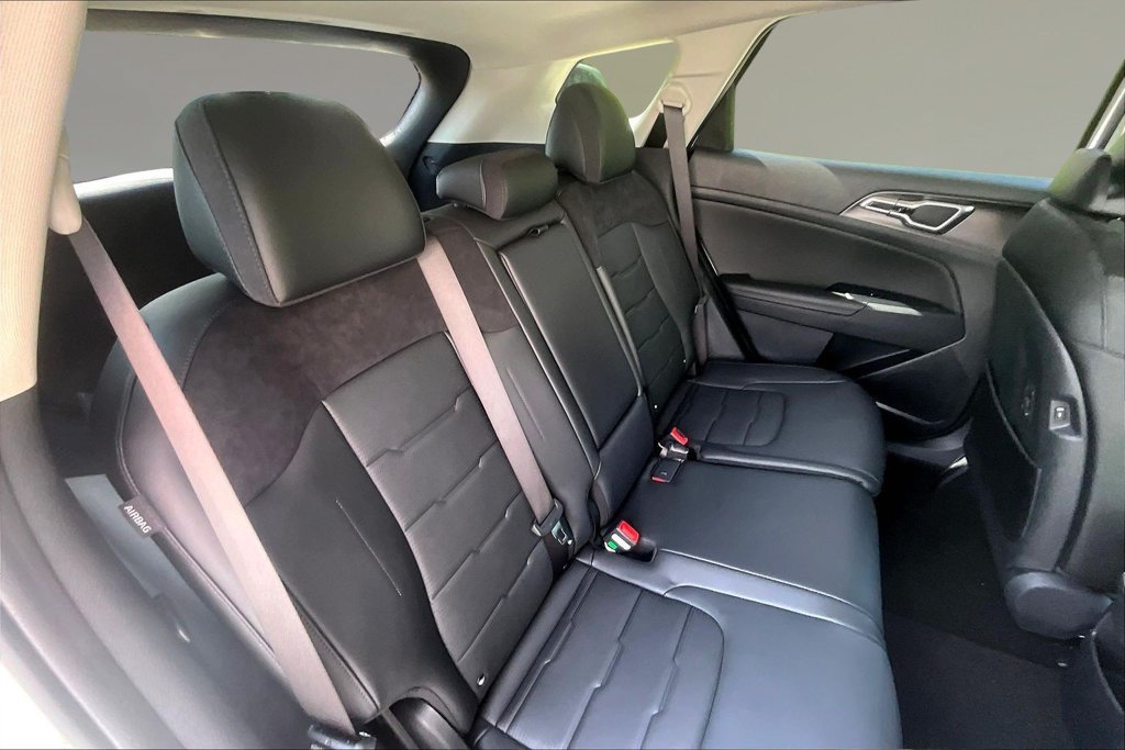 New 2026 Kia Sportage SX AWD/4WD image 10