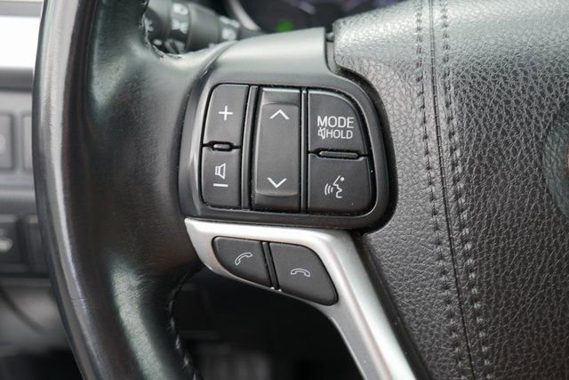 Used 2018 Toyota Highlander Plus image 16