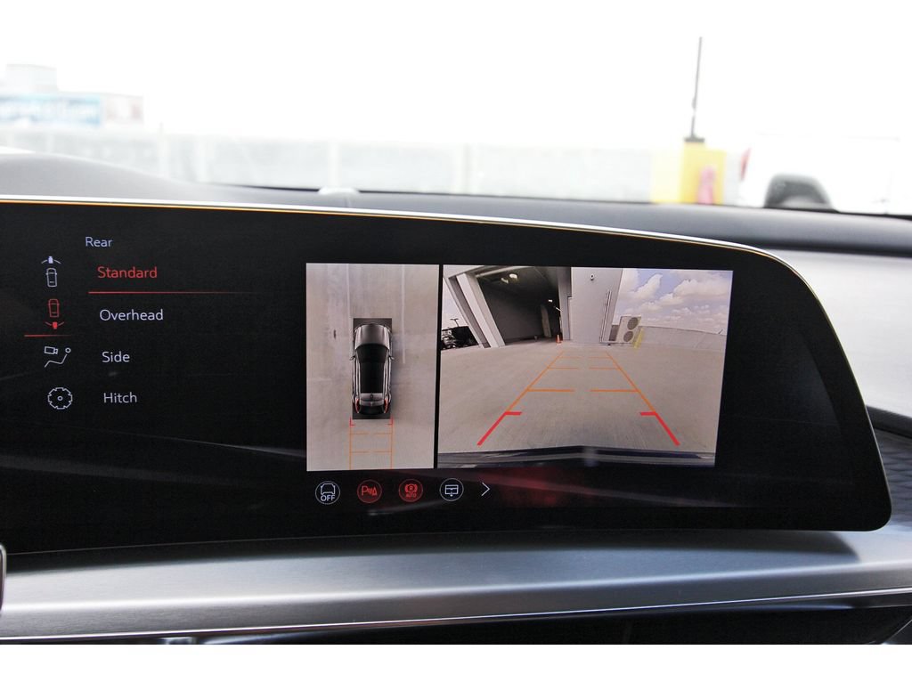 Certified 2026 Cadillac Lyriq V AWD/4WD image 16