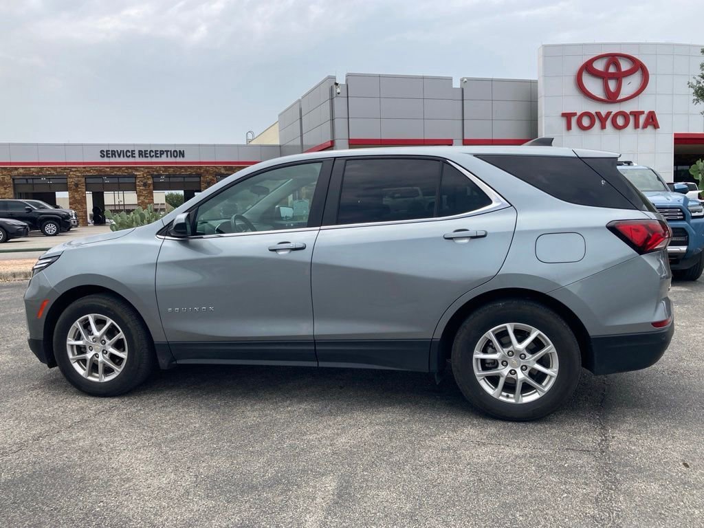 Used 2024 Chevrolet Equinox LT FWD image 7