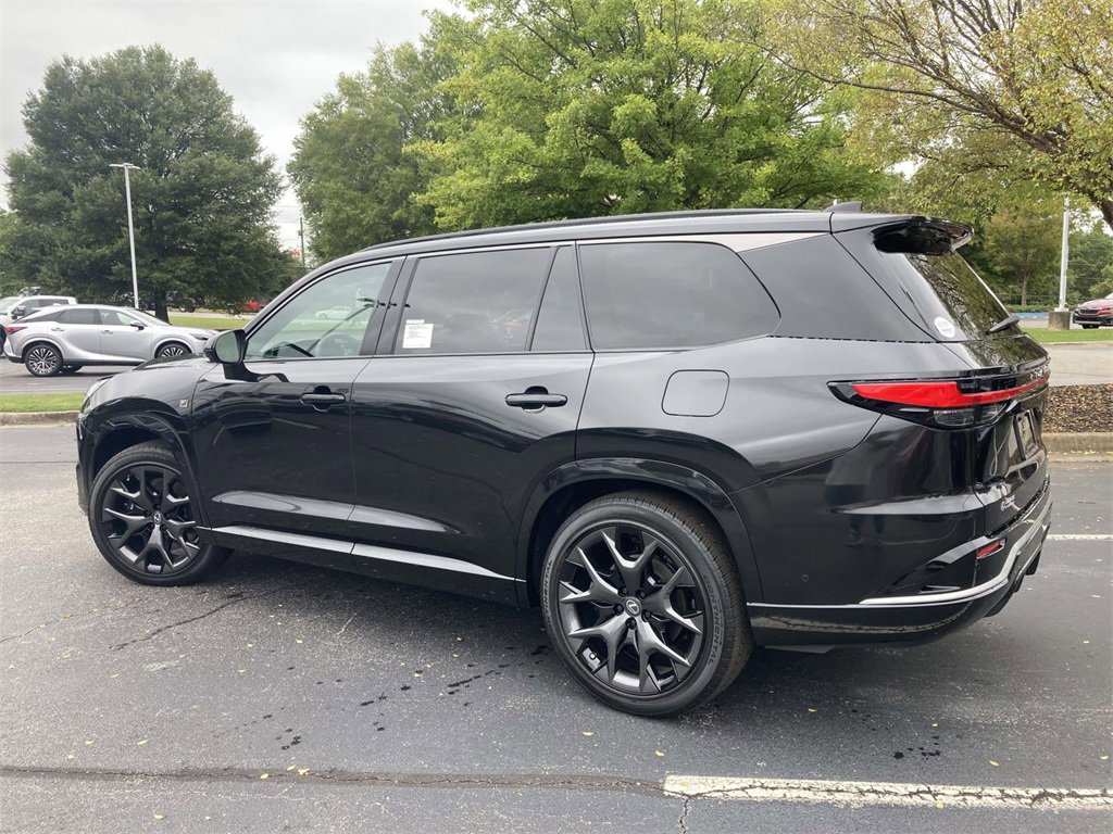 New 2026 Lexus TX 500h AWD image 4