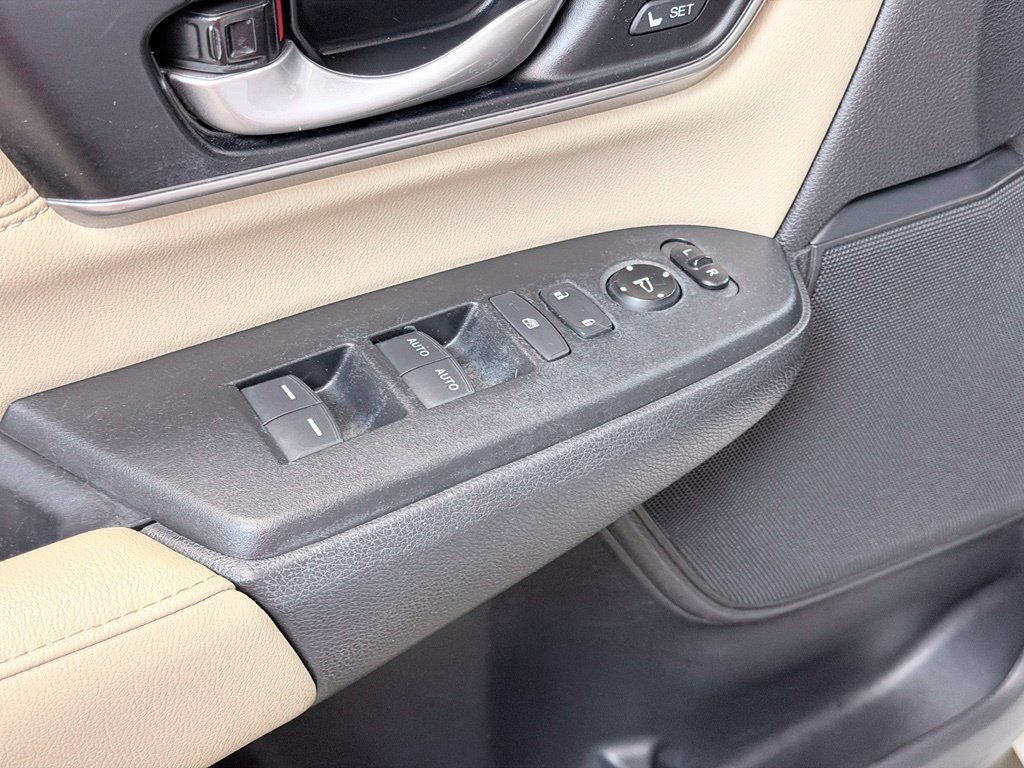 Used 2021 Honda CR-V EX-L image 10