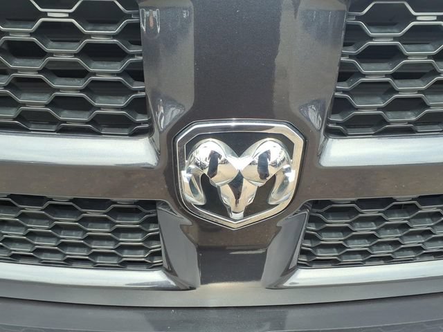 Certified 2018 RAM 1500 Express w/ Express Value Package AWD/4WD image 11