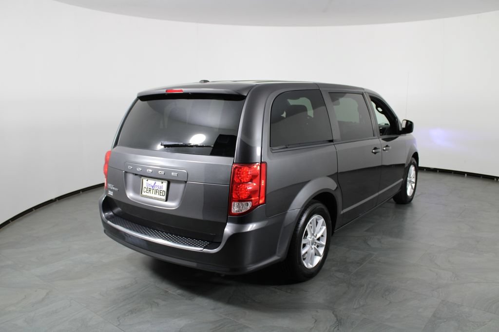 Used 2020 Dodge Grand Caravan SE FWD image 15