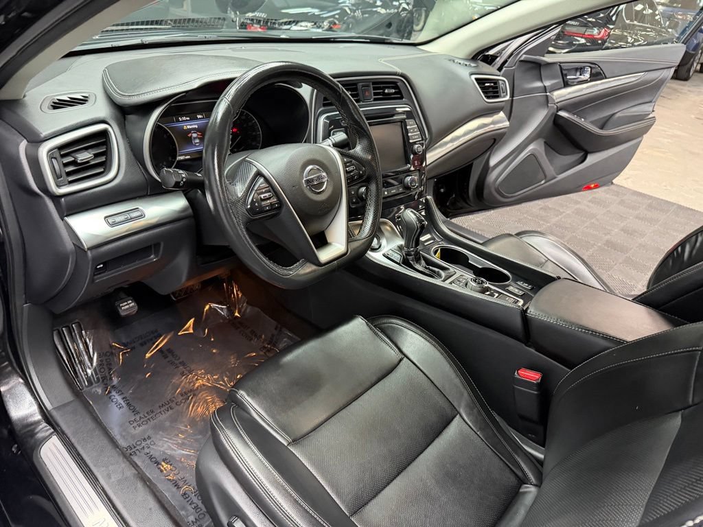 Used 2022 Nissan Maxima SV w/ Floor Mat Group FWD image 35
