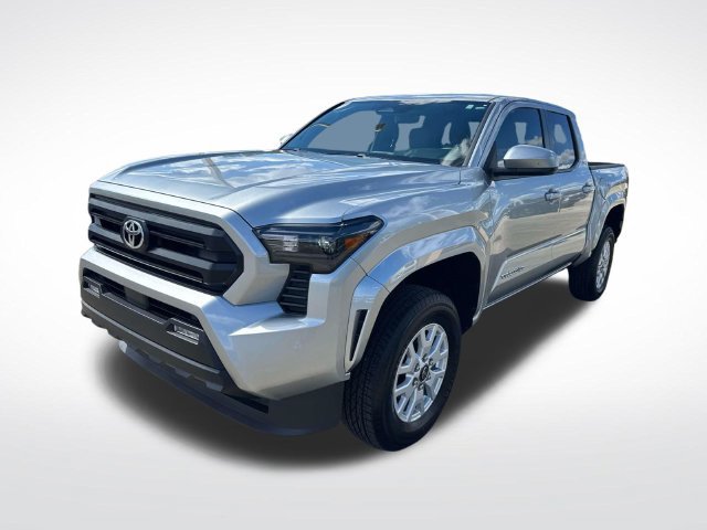 Used 2025 Toyota Tacoma SR5 AWD/4WD image 3