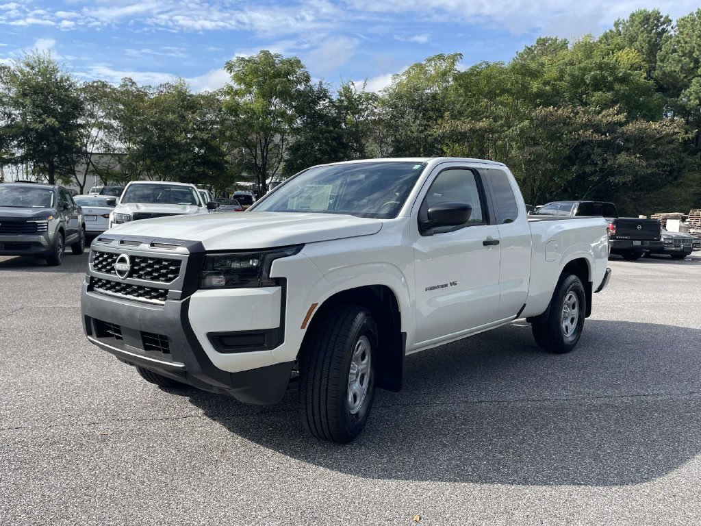 New 2027 Nissan Frontier S RWD image 5