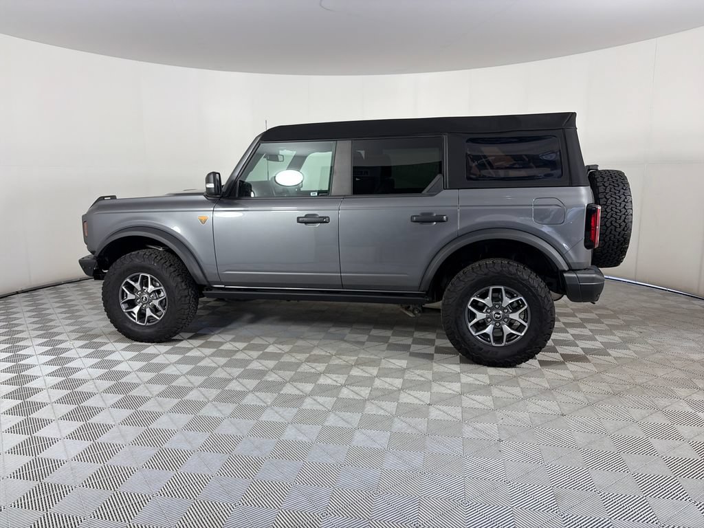 Certified 2024 Ford Bronco Badlands AWD/4WD image 4