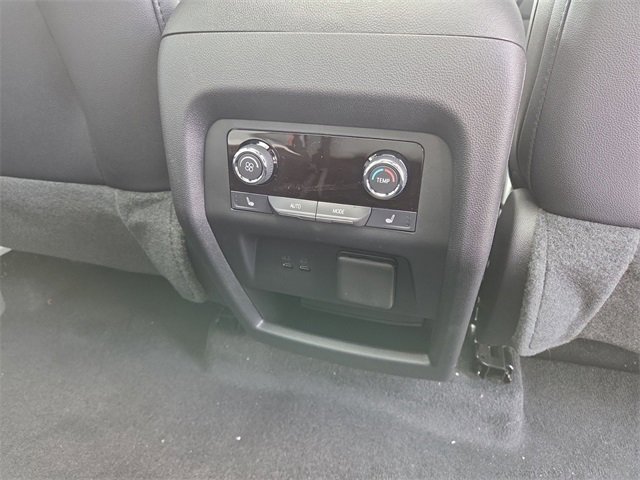 New 2026 Chevrolet Traverse High Country image 22