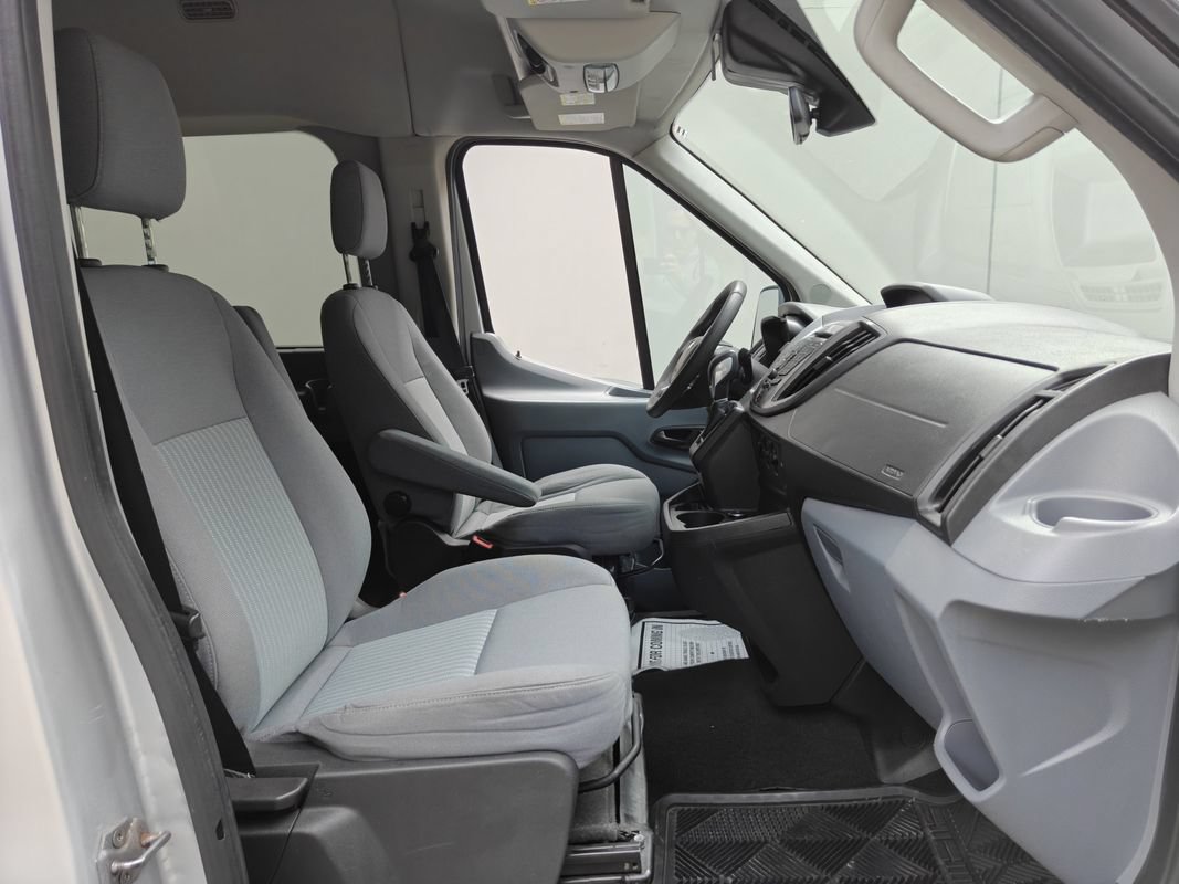 Used 2016 Ford Transit 350 XLT RWD image 15