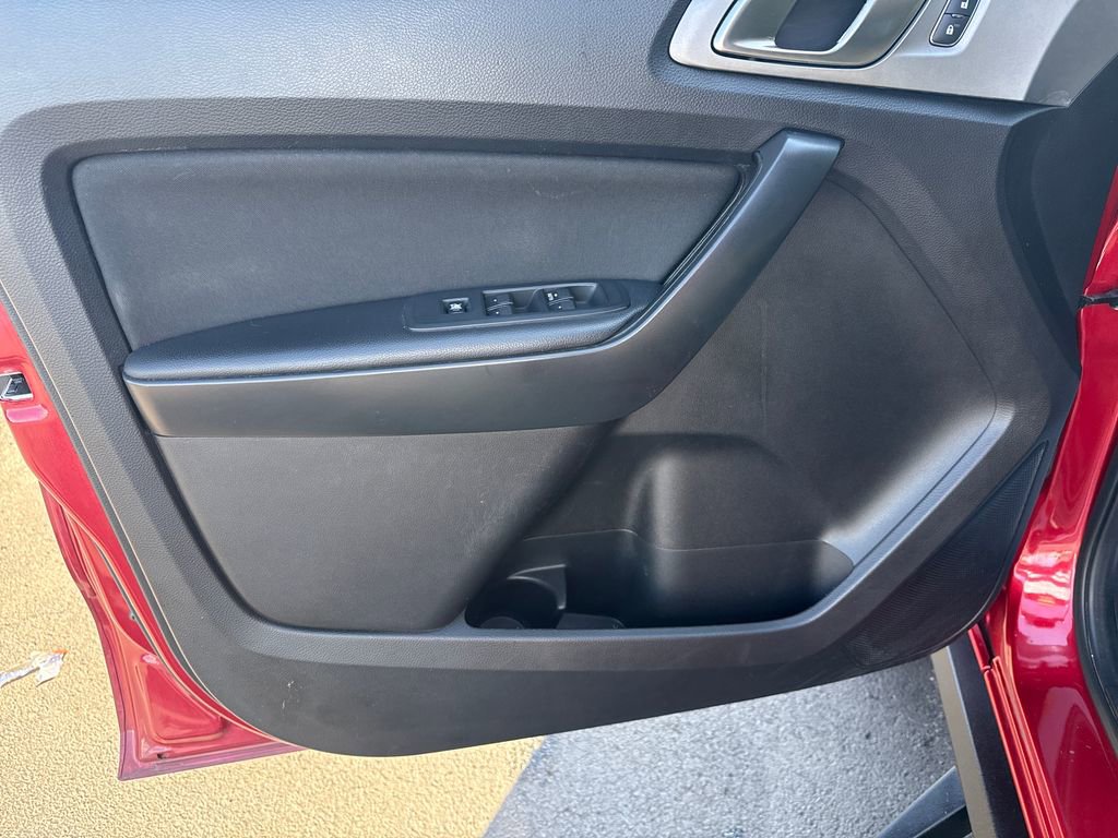 Used 2021 Ford Ranger XLT w/ Equipment Group 301A Mid image 12