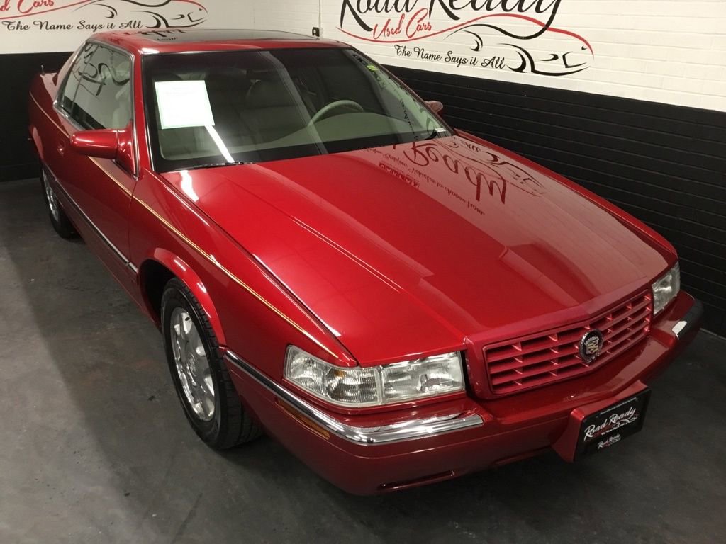 Used 1998 Cadillac Eldorado Touring w/ Safety/Security Pkg FWD image 2