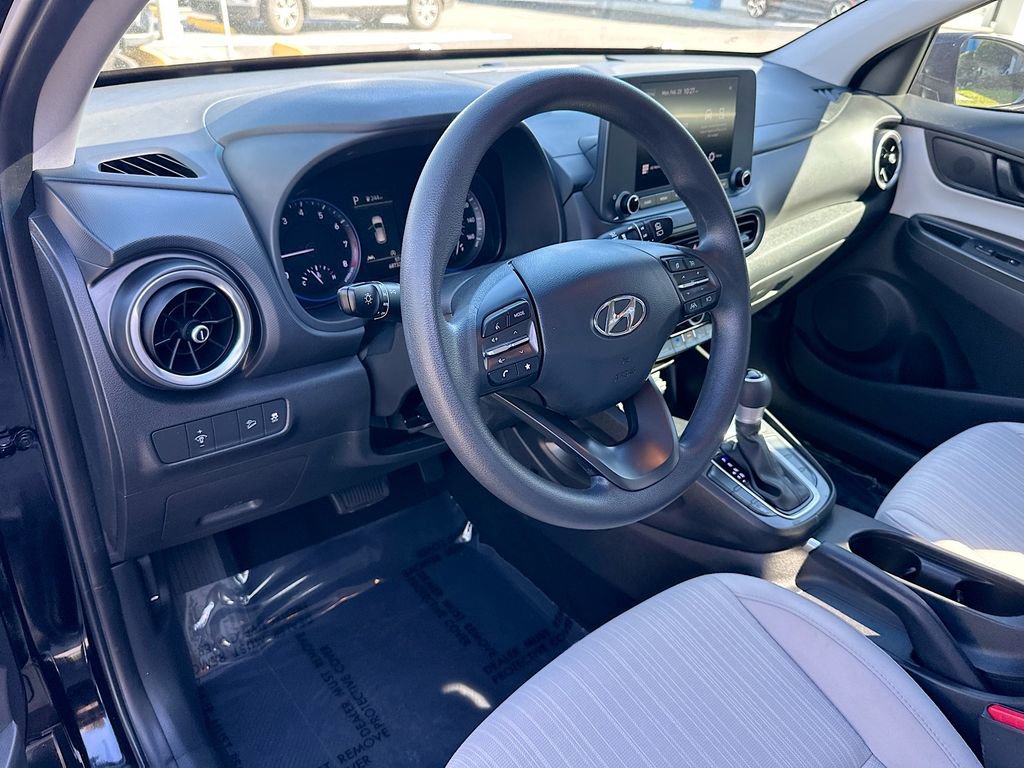 Used 2022 Hyundai Kona SEL image 10
