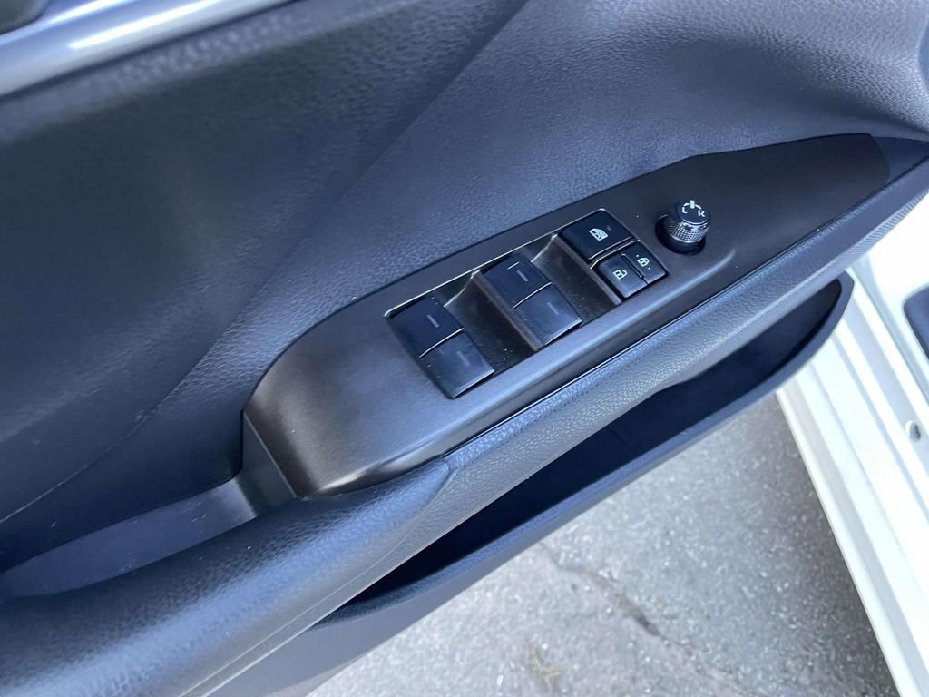 Used 2024 Toyota Camry SE image 27
