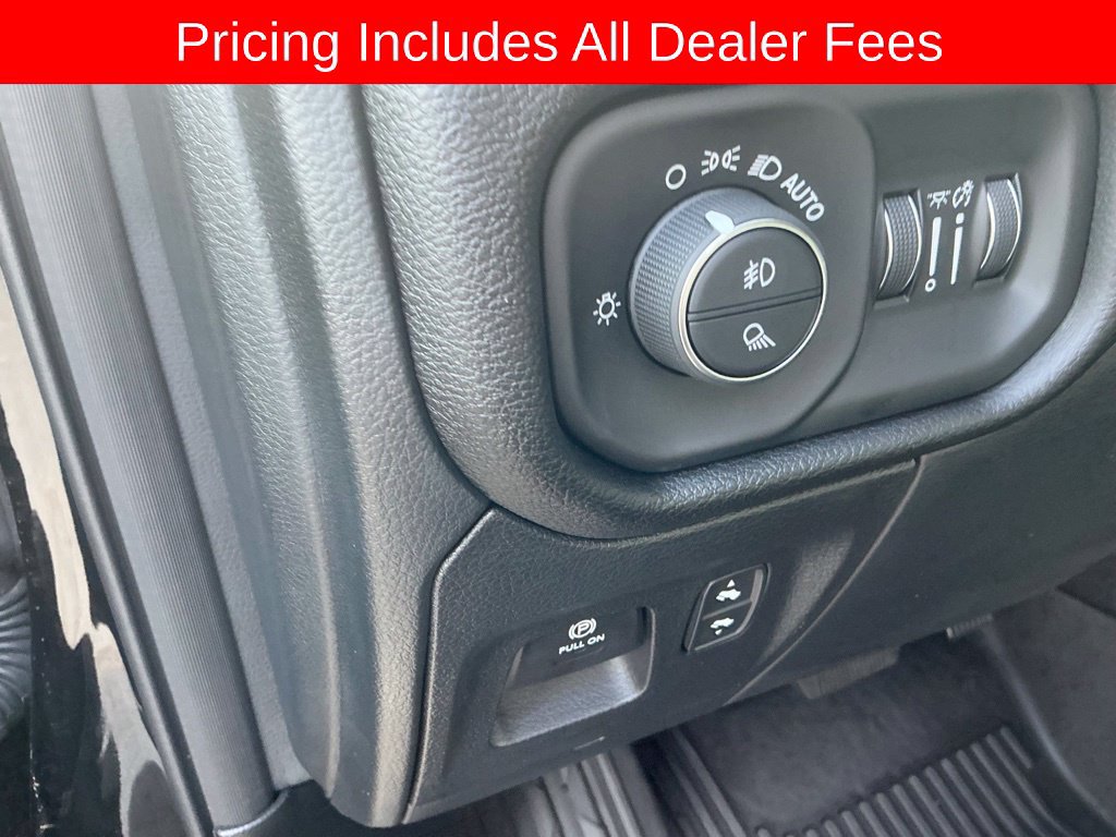 Used 2026 RAM 1500 Big Horn AWD/4WD image 12