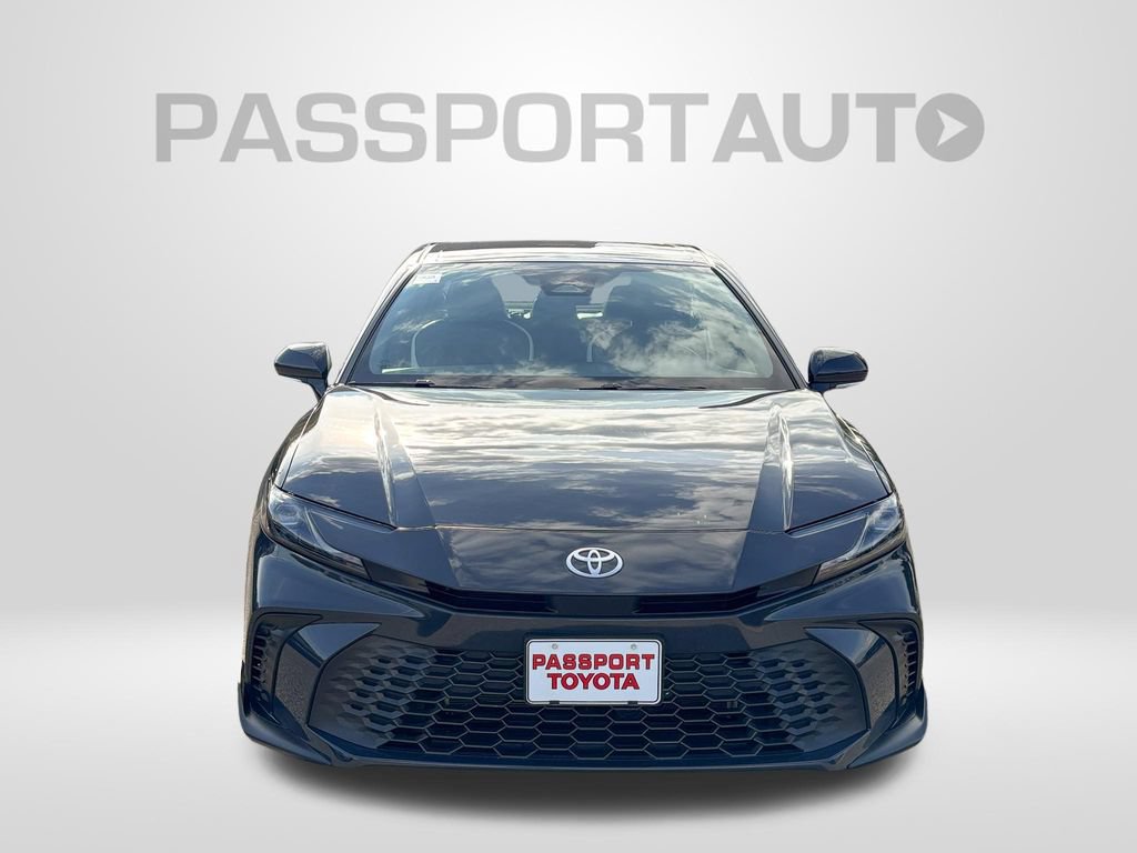 Used 2025 Toyota Camry SE FWD image 12