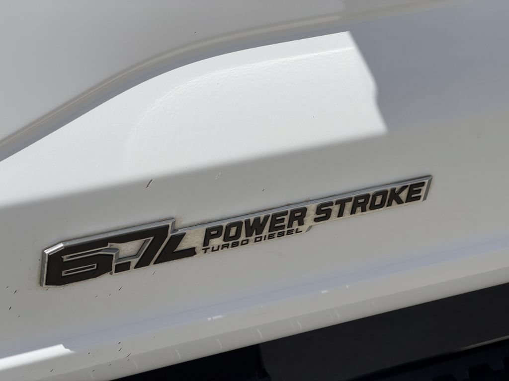 Used 2023 Ford F250 Lariat w/ Sport Appearance Package AWD/4WD image 14