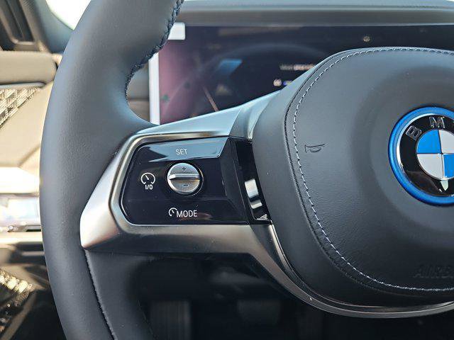 New 2025 BMW i7 xDrive60 w/ Premium Package image 19